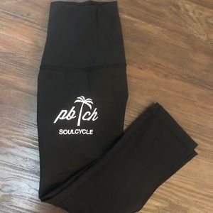 Lululemon SOULCYCLE high waisted cropped leggings